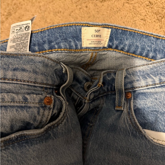 Levi's Women's High Rise Blue Jeans - Picture 3 of 5